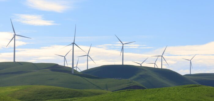 california-wind-solar-revenue-farms-kcoe-isom-pinion